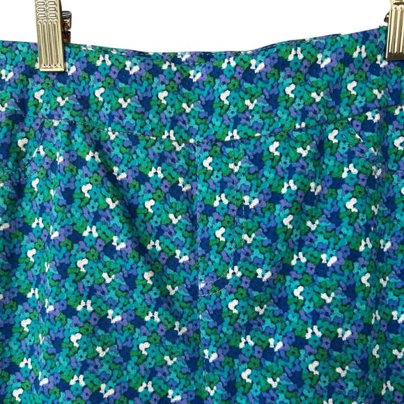 NWT Soft Surroundings Slimming Floral Capri Leggings Size PS 6P-8P 22" Inseam - Picture 3 of 8